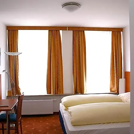 Evido Center 3* Salzburgo
