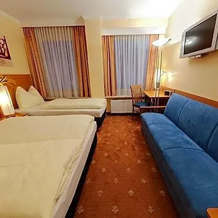Evido Center Hotel 3*