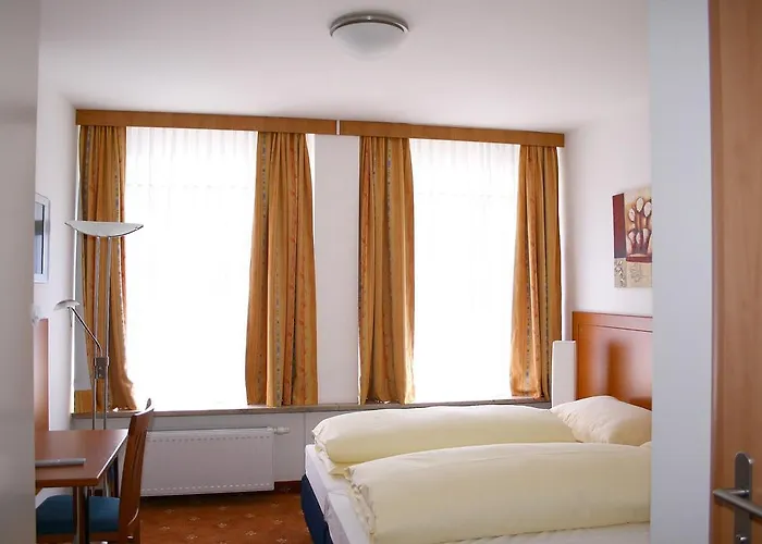 Hotel Evido Center 3*